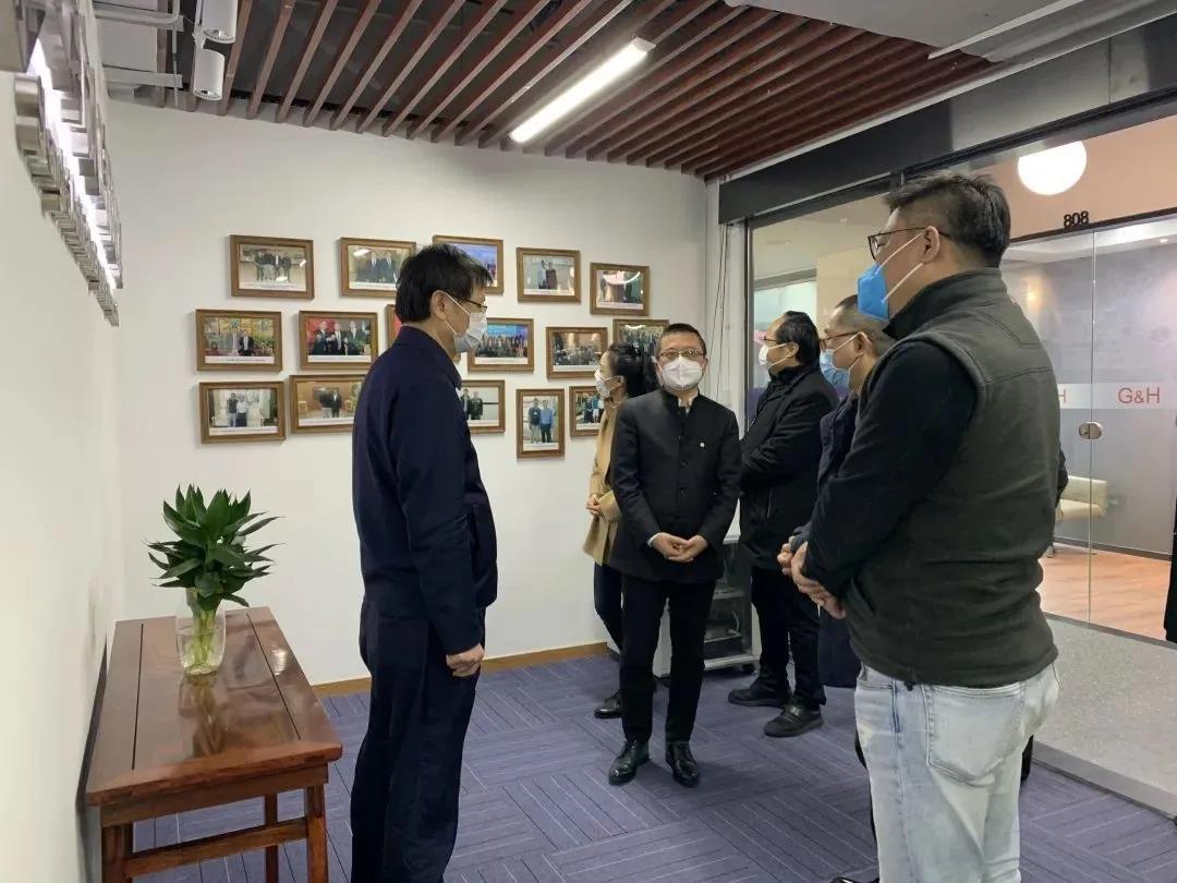 【協(xié)會新聞】上海市副市長許昆林一行蒞臨協(xié)會檢查指導疫情防控和企業(yè)復工復產工作